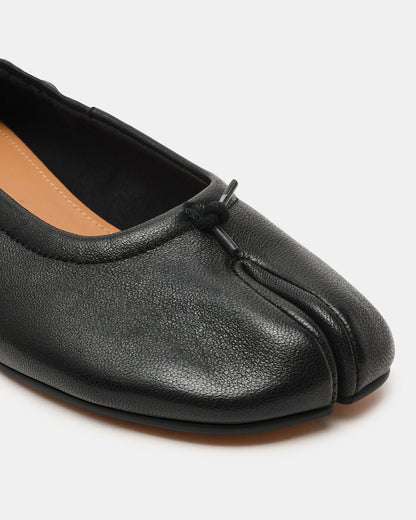 CYRA Black Leather Split Toe Tabi Women's Heel