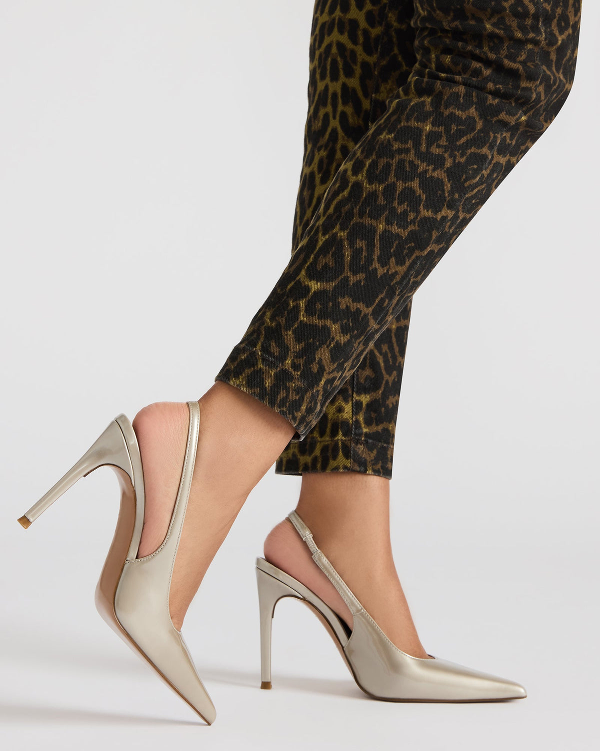 REYES Champagne Slingback Stiletto Pointed-Toe Pump Women's Heel