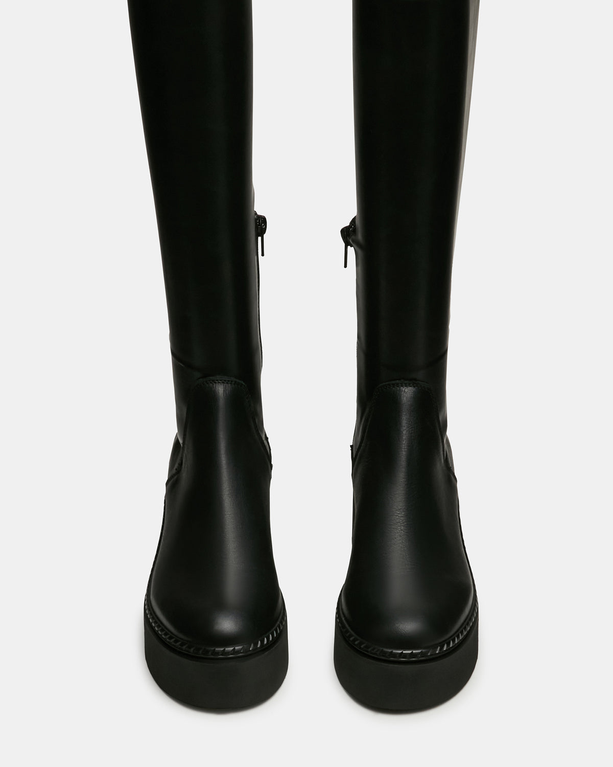 DRACO Black Knee-High Round-Toe Platform Women's Boot