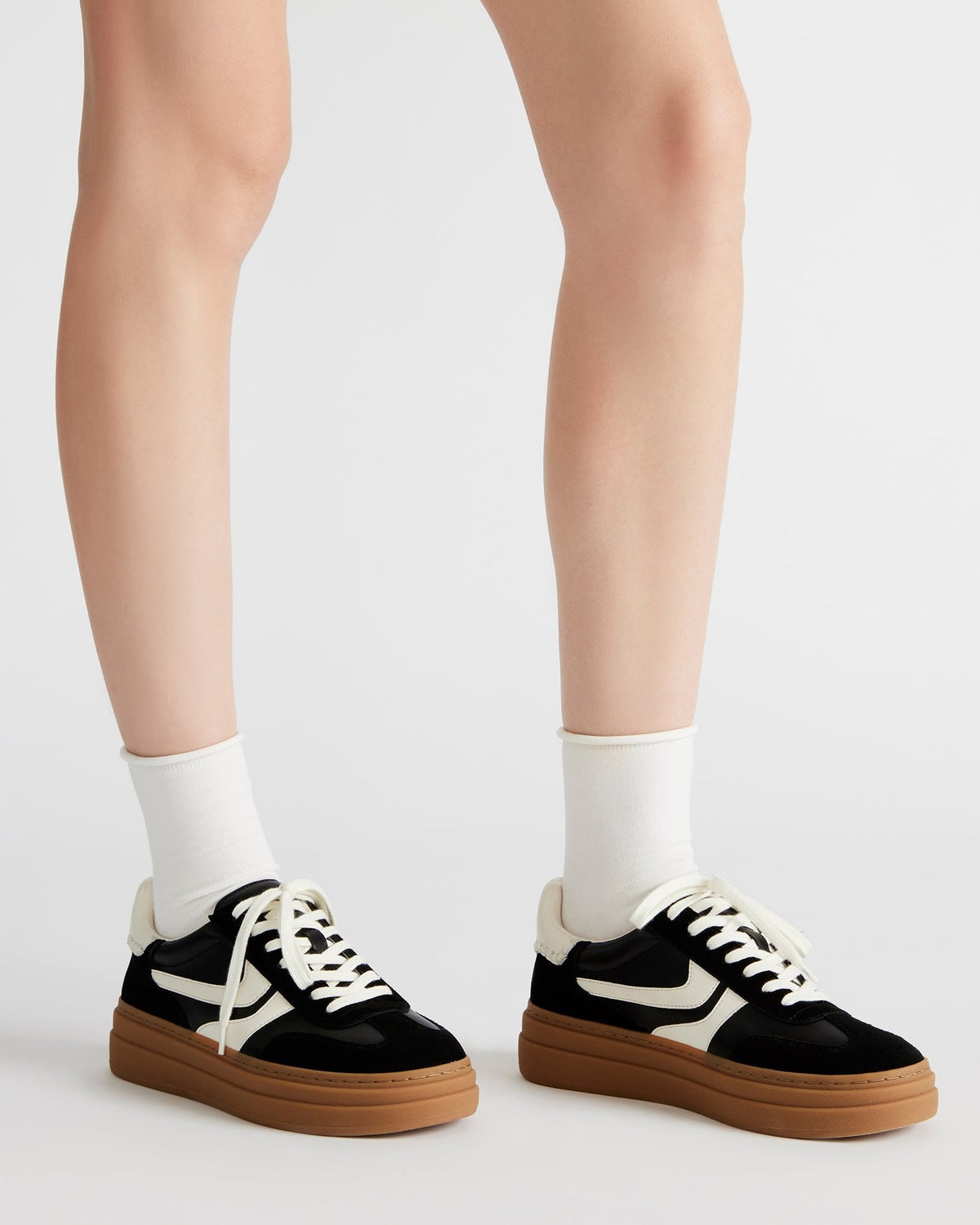 DODGE Off-White Low-Top Platform Women's Sneaker