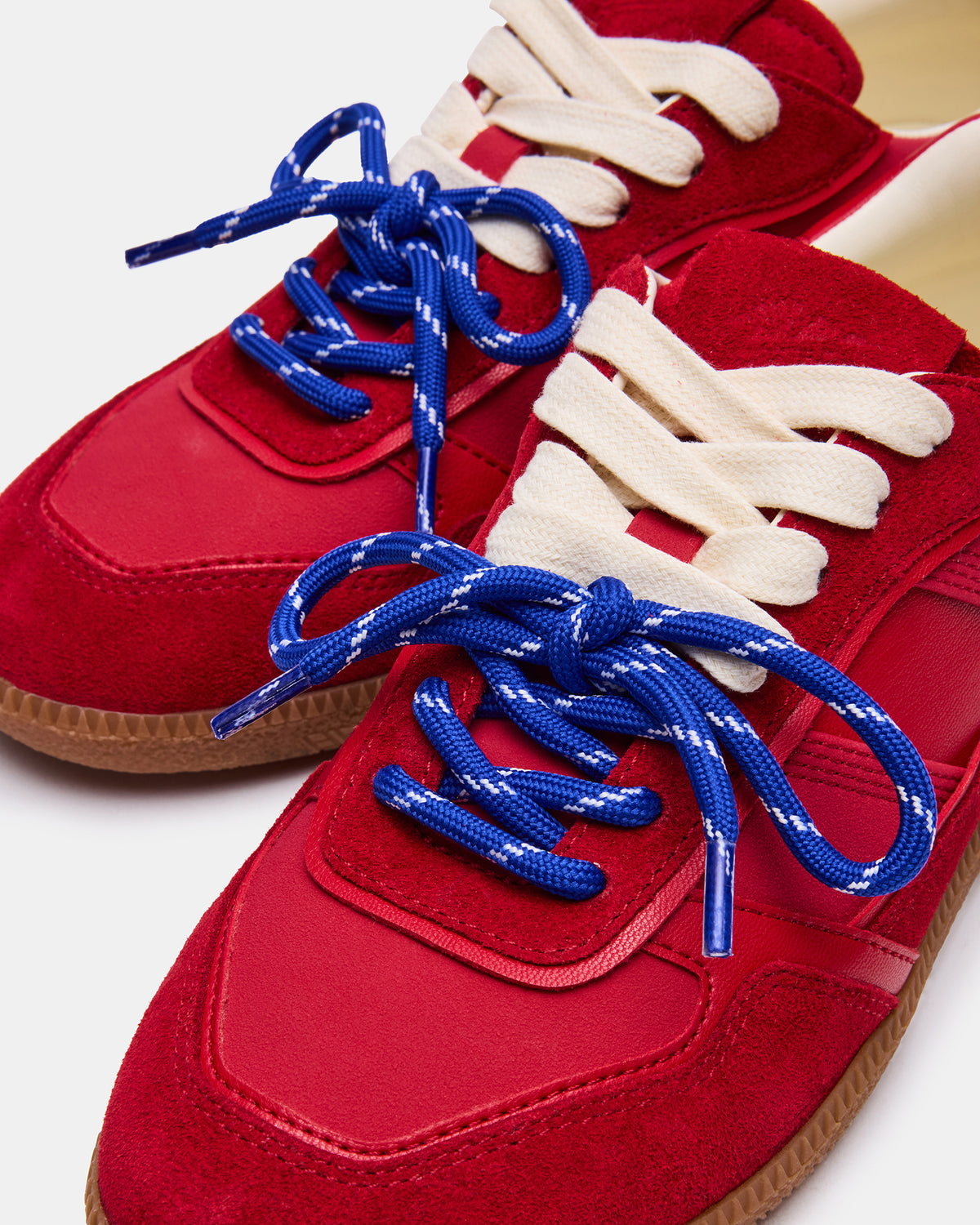 SPORTY Red Low-Top Lace-Up Women's Sneaker