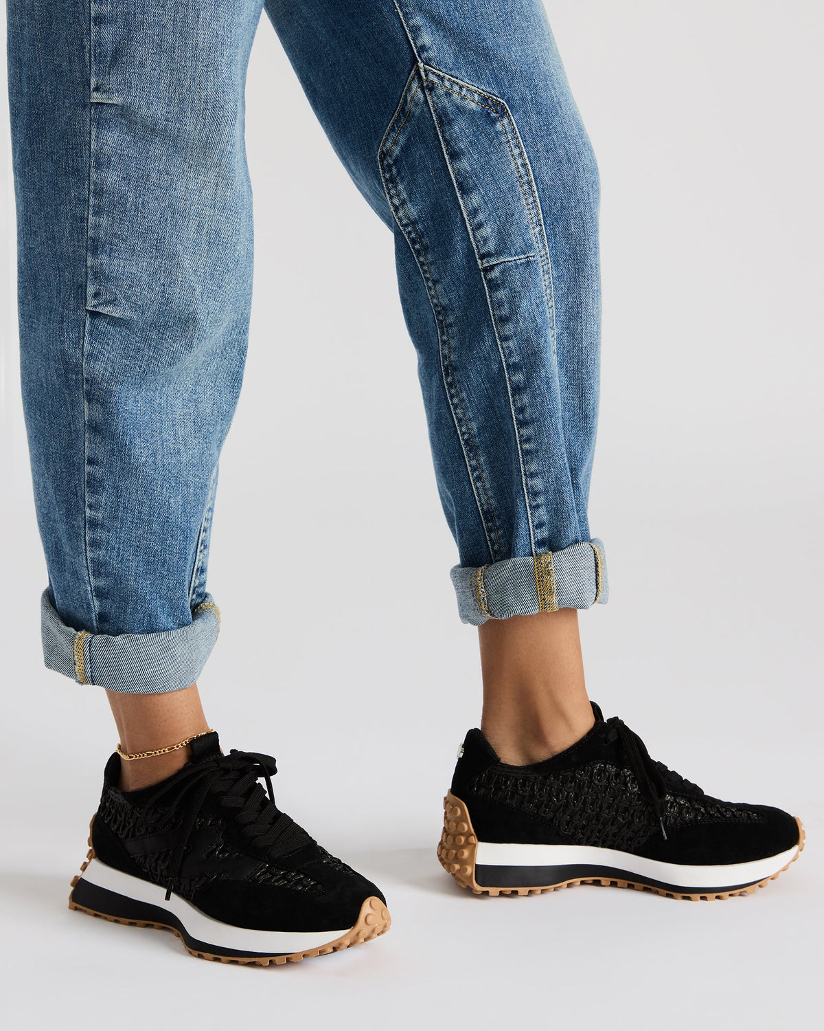 CAMPO Black/Beige Lace-Up Women's Sneaker