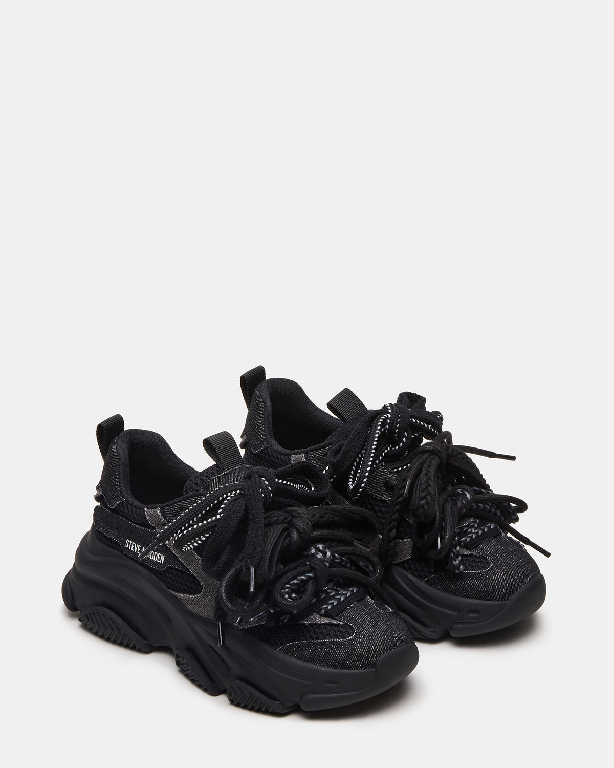 PRYCE Black Low-Top Lace-Up Chunky Platform Women's Sneaker