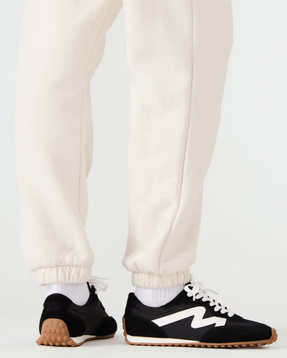 CASPER Black/White Low-Top Lace-Up Women's Sneaker