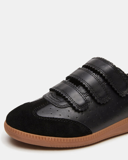 MOMENTUM Black Velcro Low-Top Women's Sneakers
