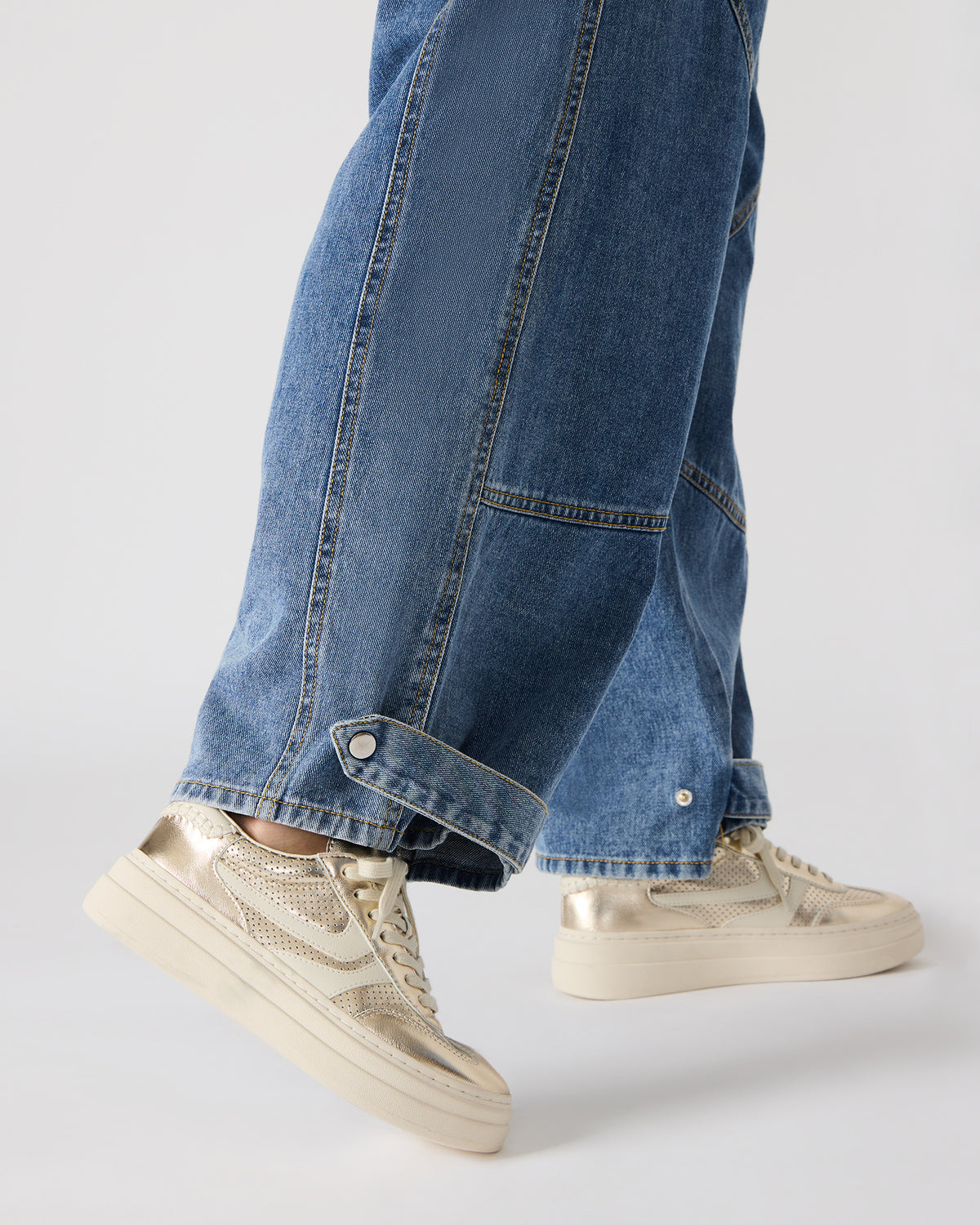 DODGE Perforated Champagne Multi Women's Low-Top Platform Sneaker
