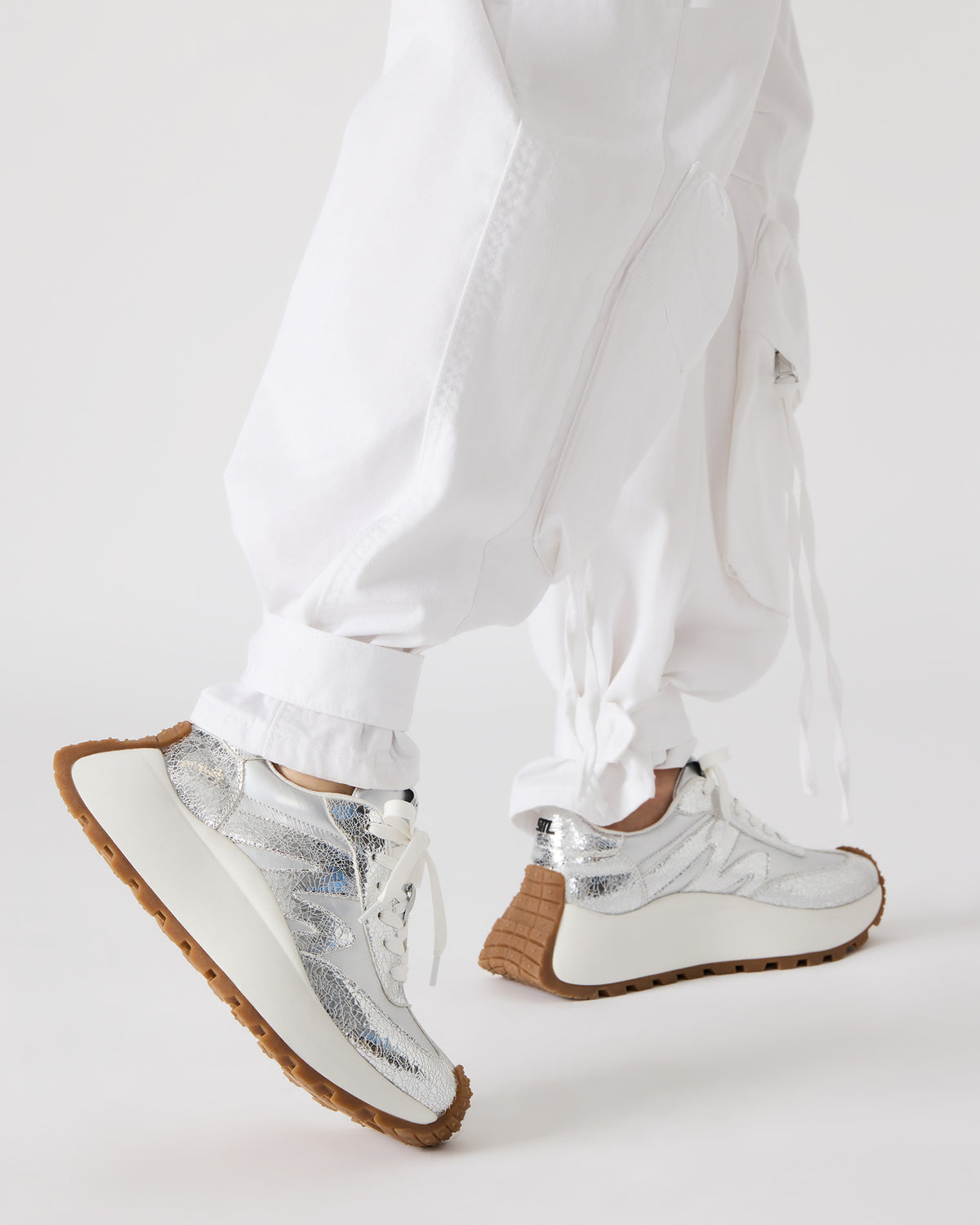 SUPERCAMPO Gold Multi Women's Platform Low-Top Sneaker