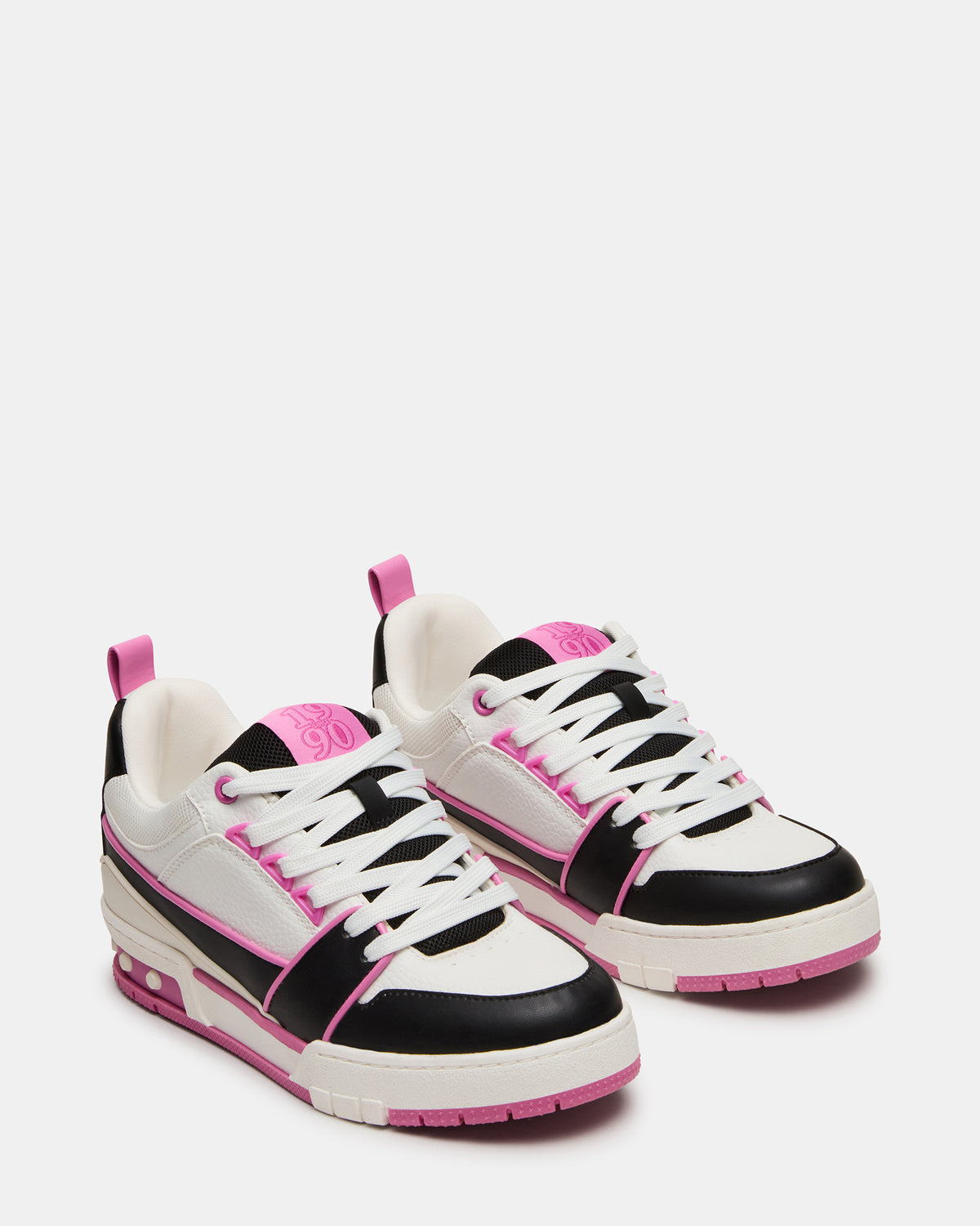 SKATER Black/Pink Low-Top Lace-Up Women's Sneaker