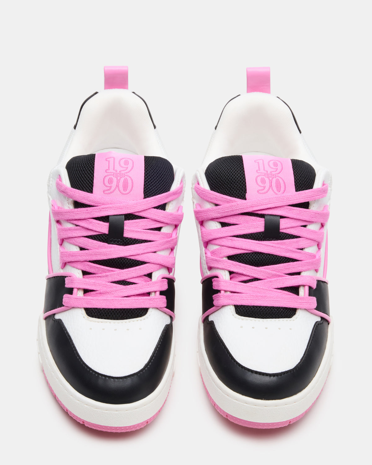SKATER Black/Pink Low-Top Lace-Up Women's Sneaker