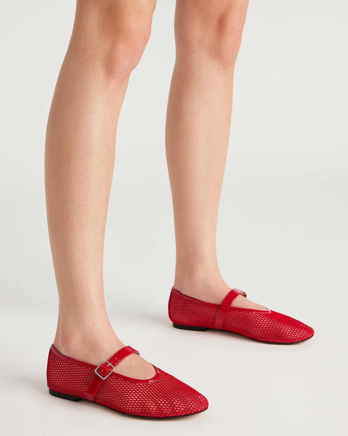 DREAMING Red Mesh Women's Mary Jane Flats