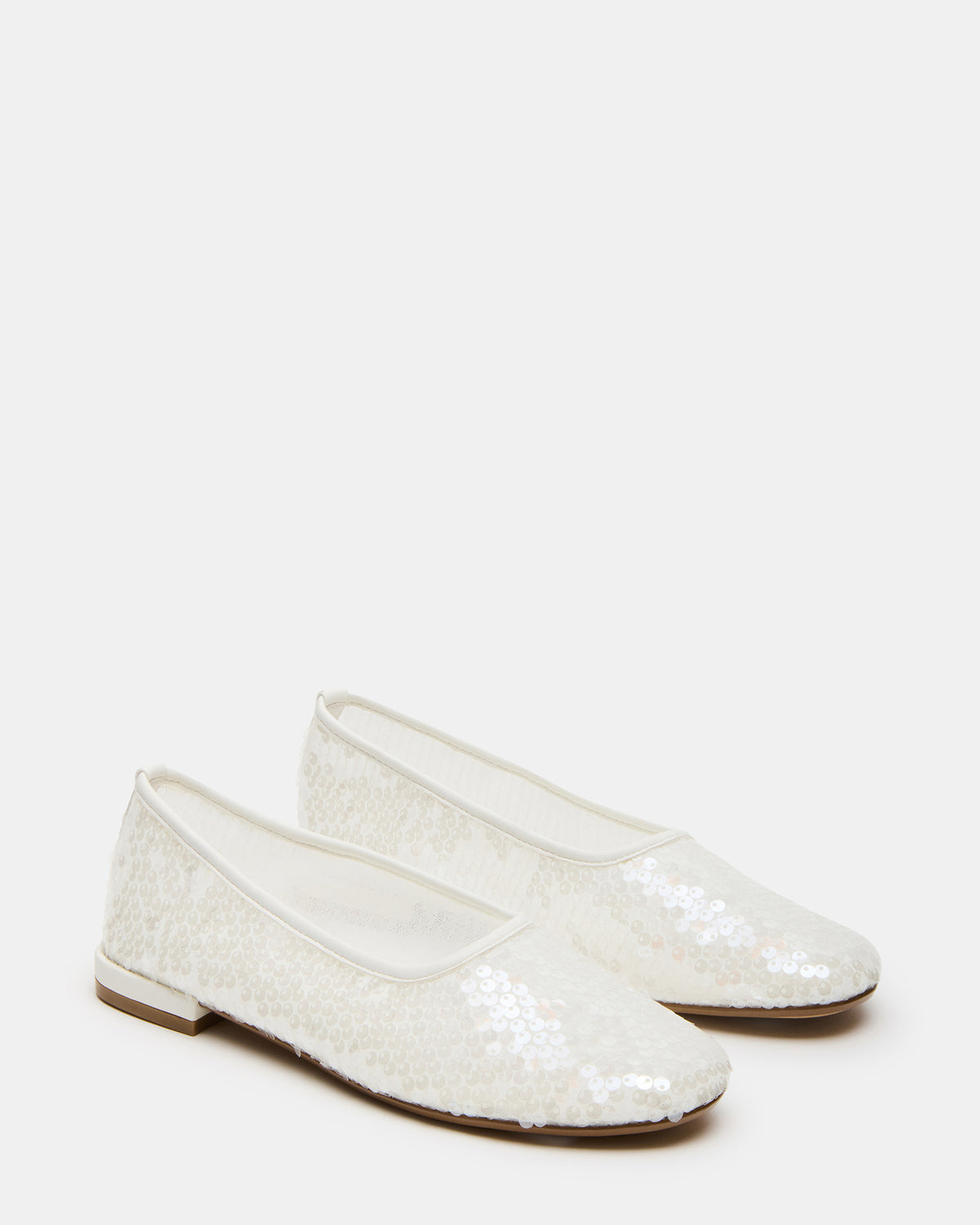 GARCELLE White Sequin Women's Ballet Flats