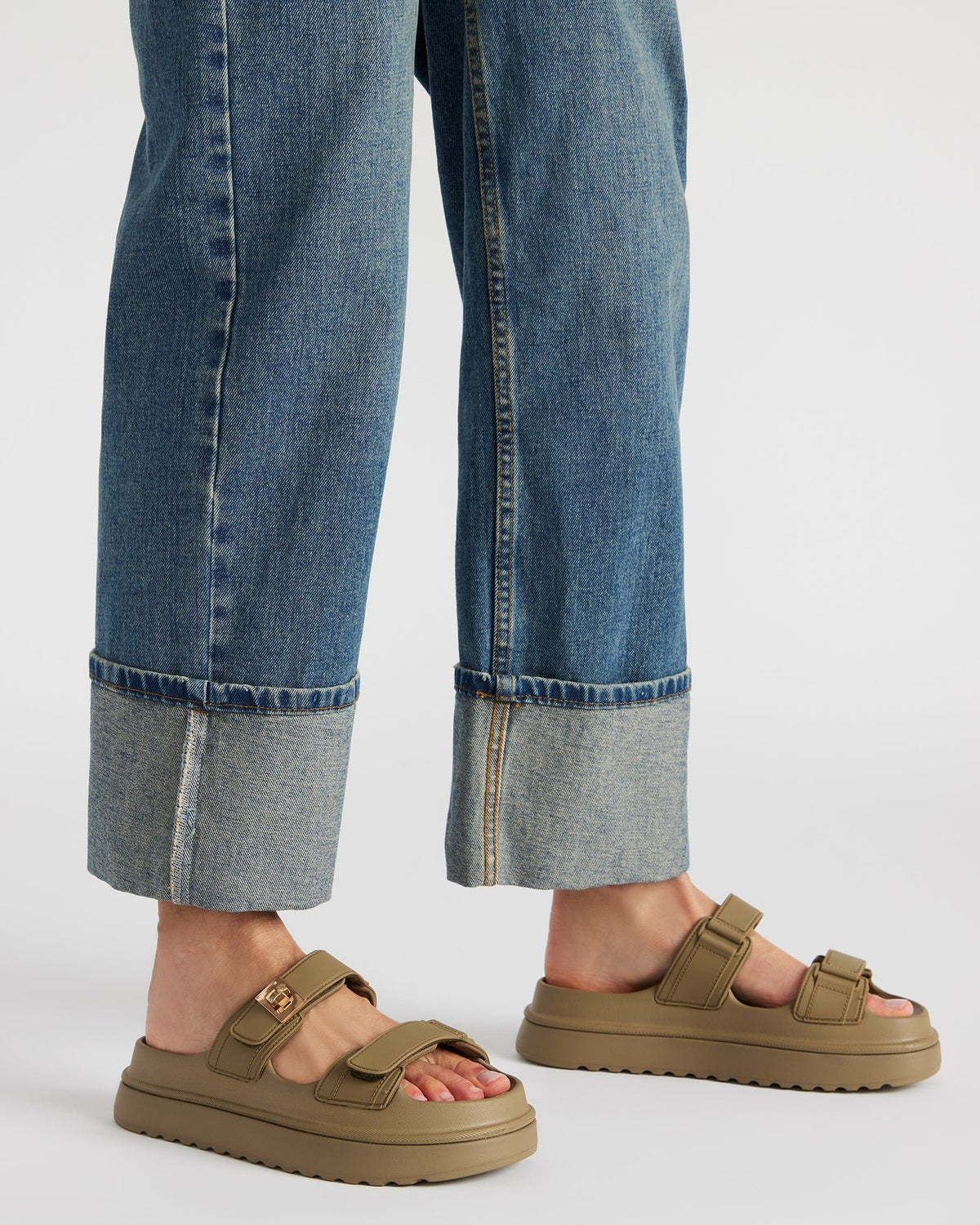 BIGSCHMONA JELLY Olive Women's Platform Slide Sandal