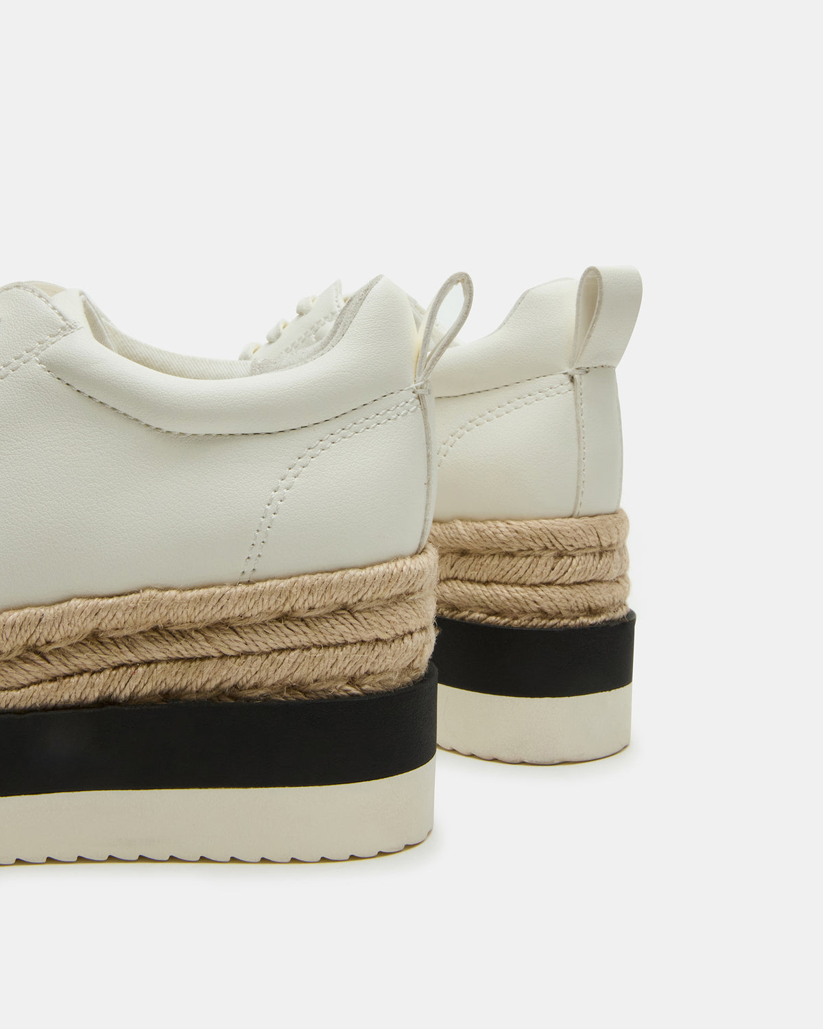 STRECKER White Platform Women's Low-Top Lace-Up Sneaker