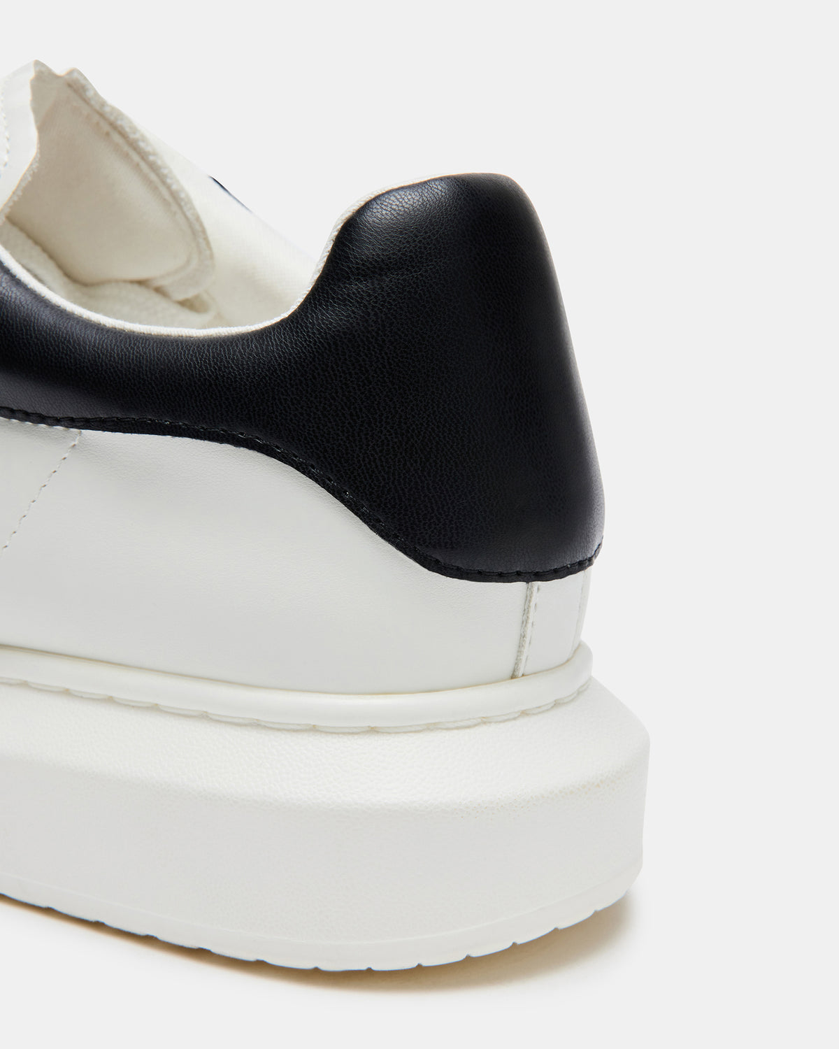 FROSTED White Multi Men's Low-Top Lace-Up Sneaker