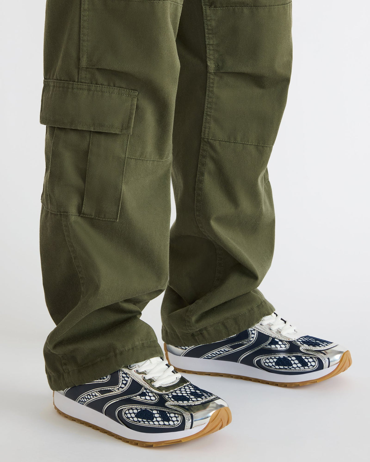 XYLO Blue Low-Top Lace-Up Men's Sneakers