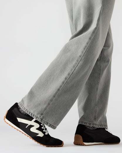 CYRUS Black Low-Top Lace-Up Men's Sneaker