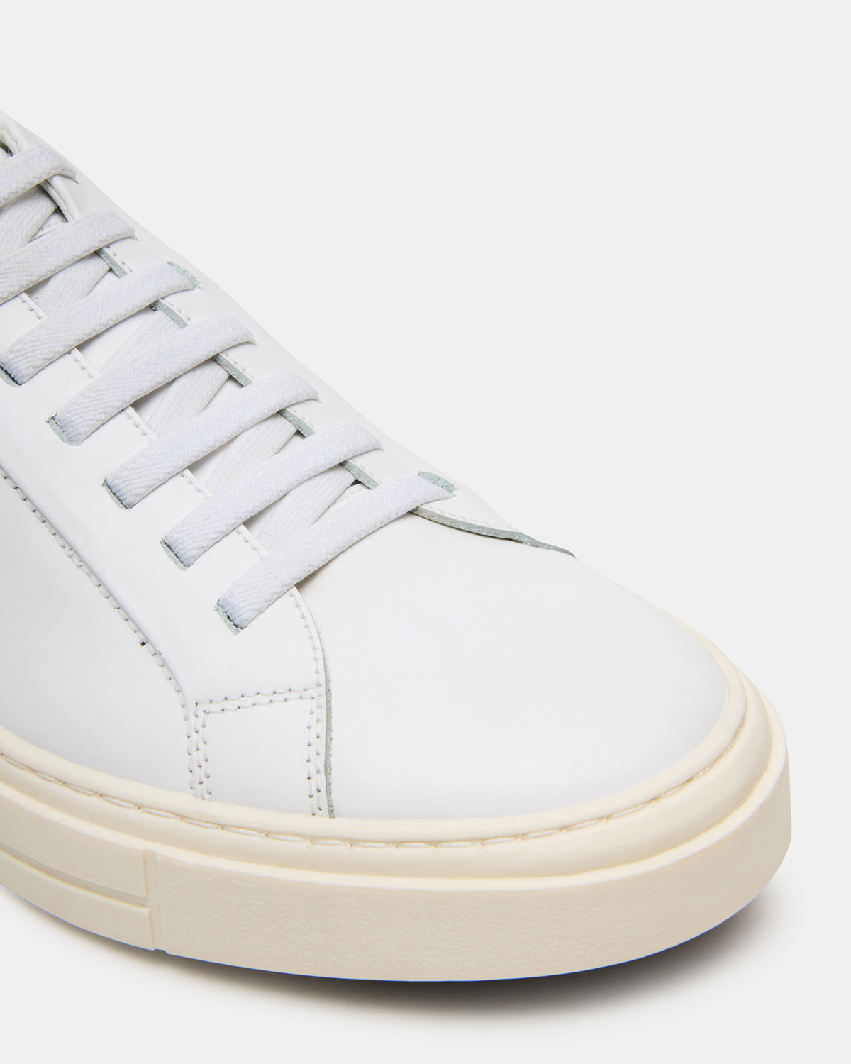 ZOII White Leather Men's Low-Top Lace-Up Sneaker