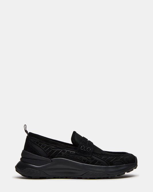 PARRISH Black Low-Top Slip-On Men's Sneaker
