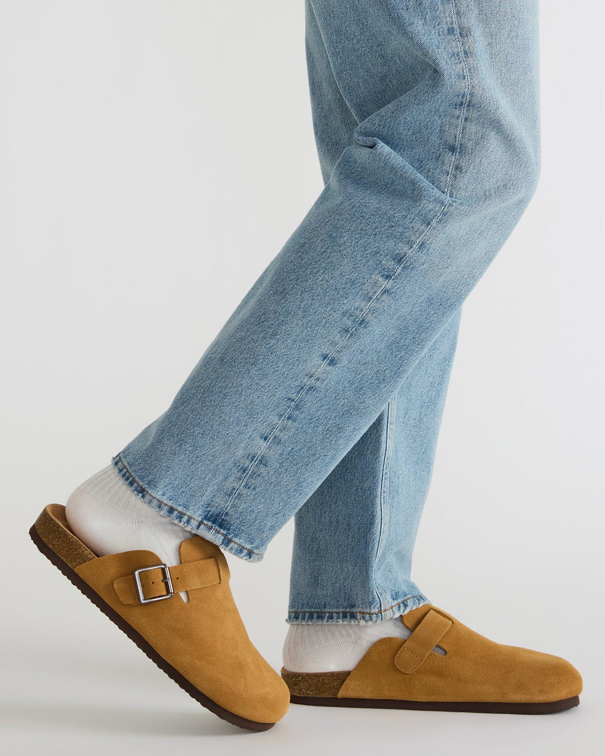 WILDERR Chestnut Suede Slip-On Men's Casual Clog