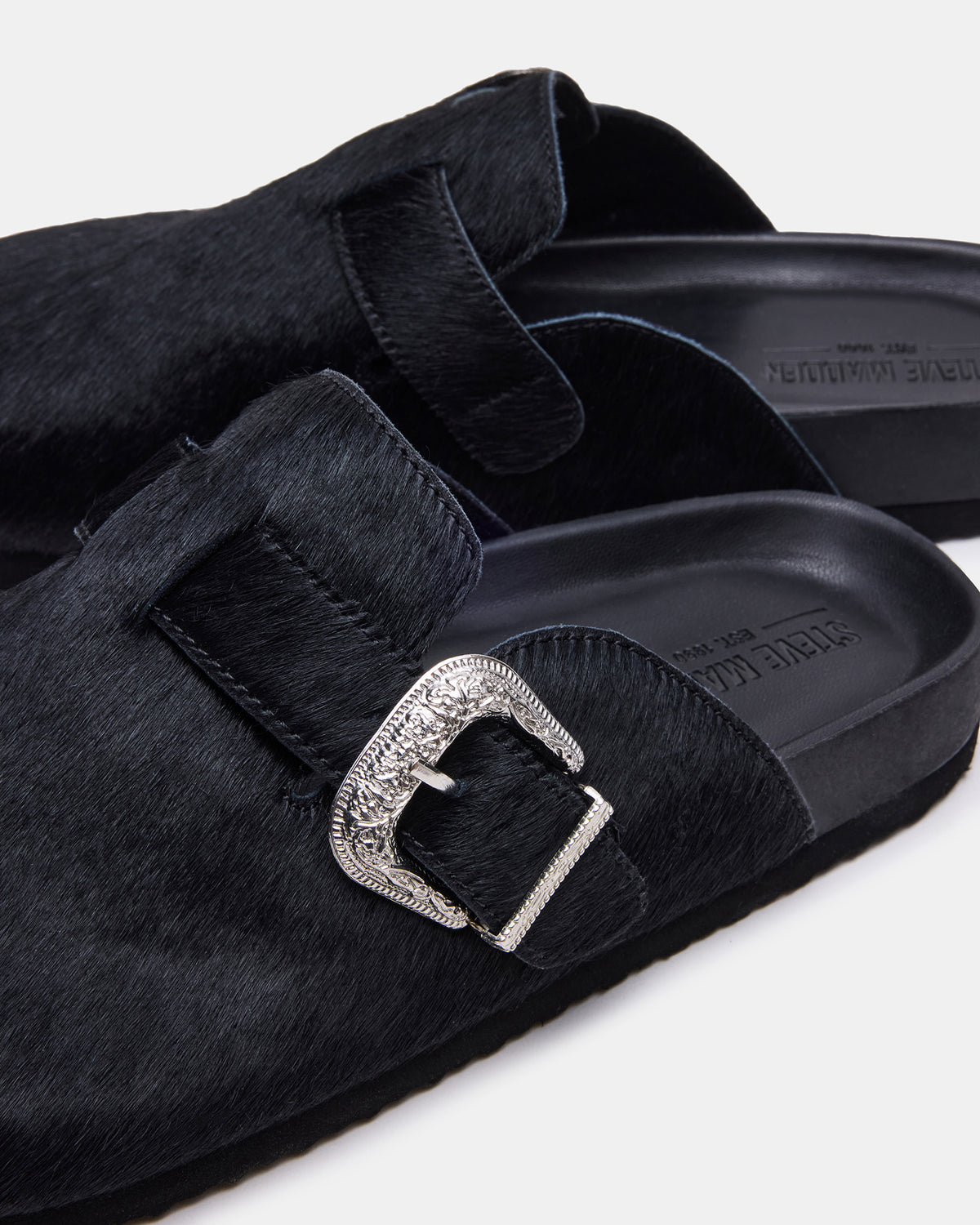WOOLY Black Slip-On Men's Casual Clog