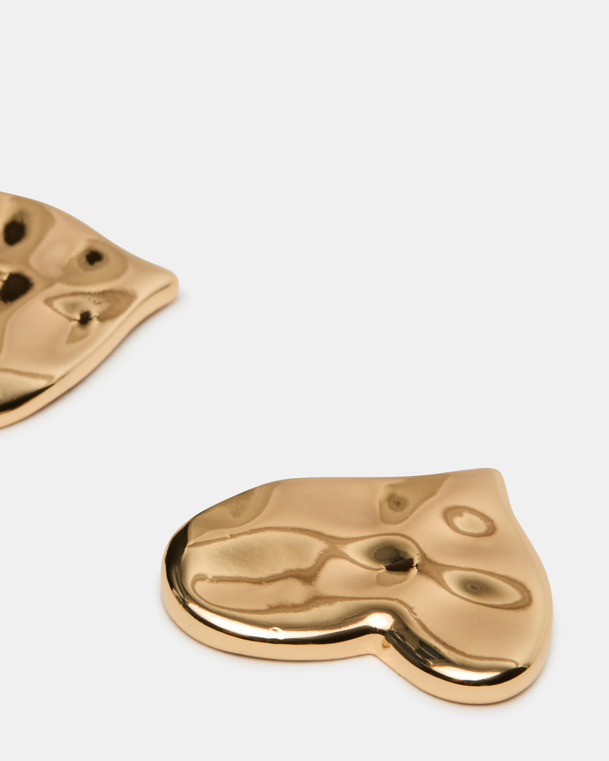 TEXTURED HEART STUD EARRINGS GOLD Women's Textured Heart Stud Earrings