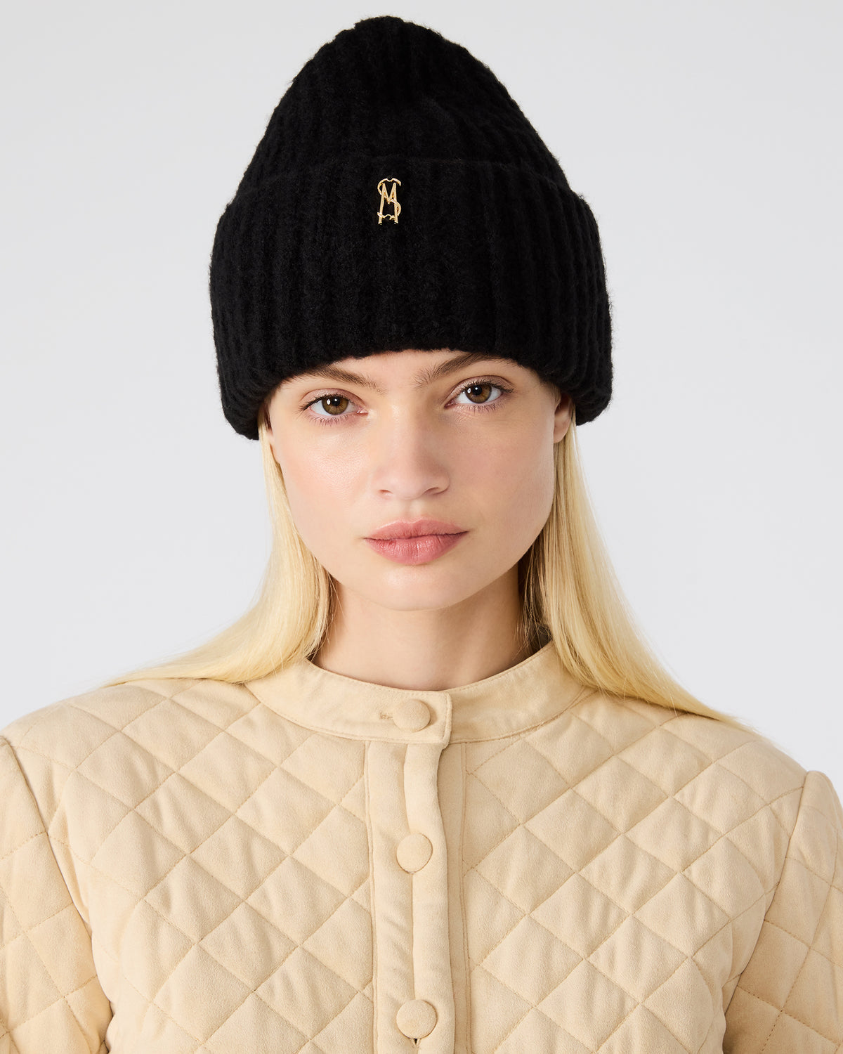LOGO BEANIE Black Fuzzy RIbbed Knit Women's Beanie