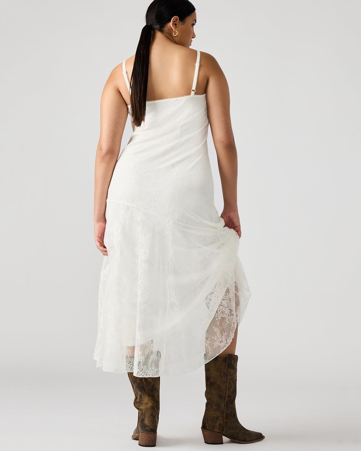 VEERA White Maxi Lace Flowy Women's Dress