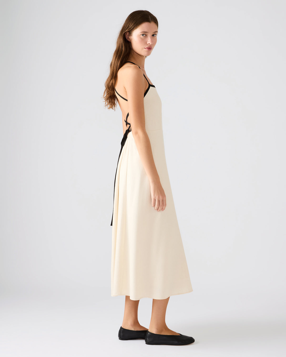 RIYAN Natural Women's Flowy Strappy Crossback Maxi Dress