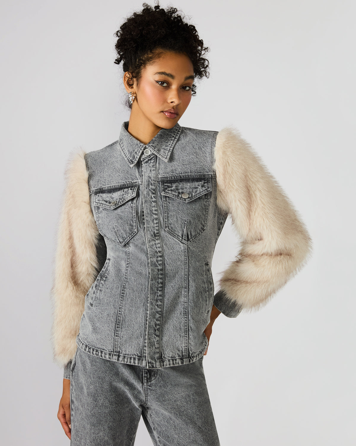 PARKER Fog Faux Fur Long-Sleeved Button-Up Denim Women's Jacket