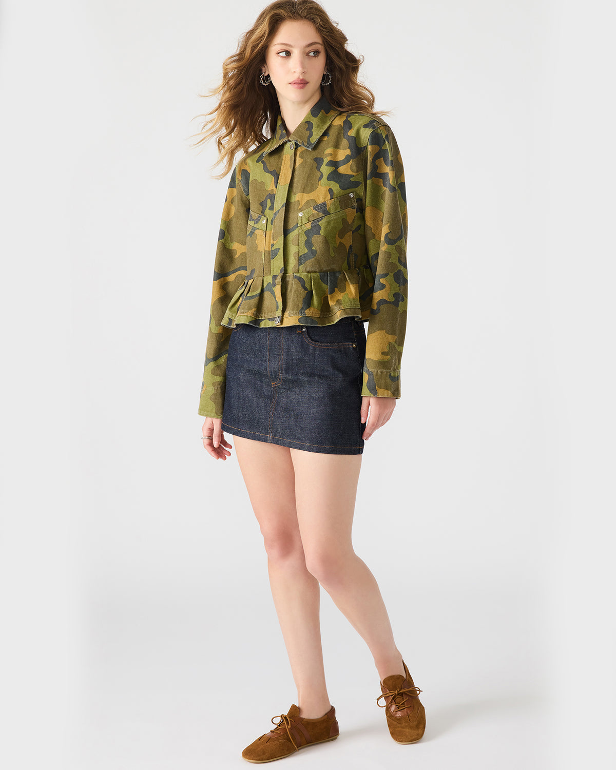 SLOAN Camouflage Long-Sleeved Zip-Up Women's Jacket