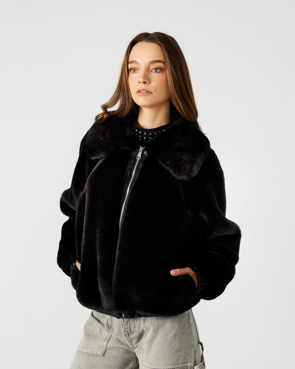 ZEPHRINE Jacket Black | Women's Long-Sleeved Furry Jacket