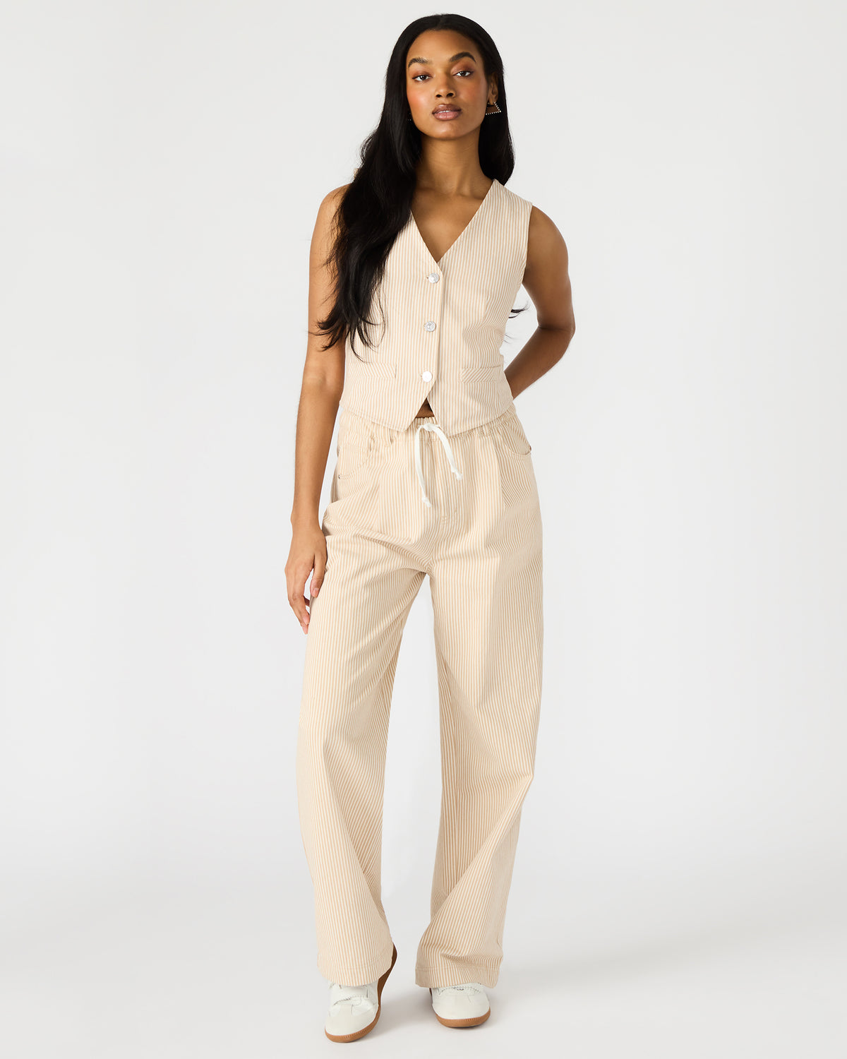SELENE Khaki Women's Button-Up Sleeveless Fabric Vest Top