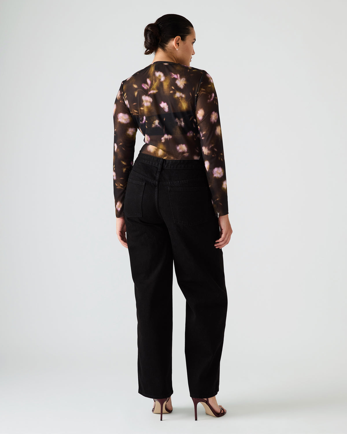SWIFT Black Wide-Leg Denim Chain Women's Jean
