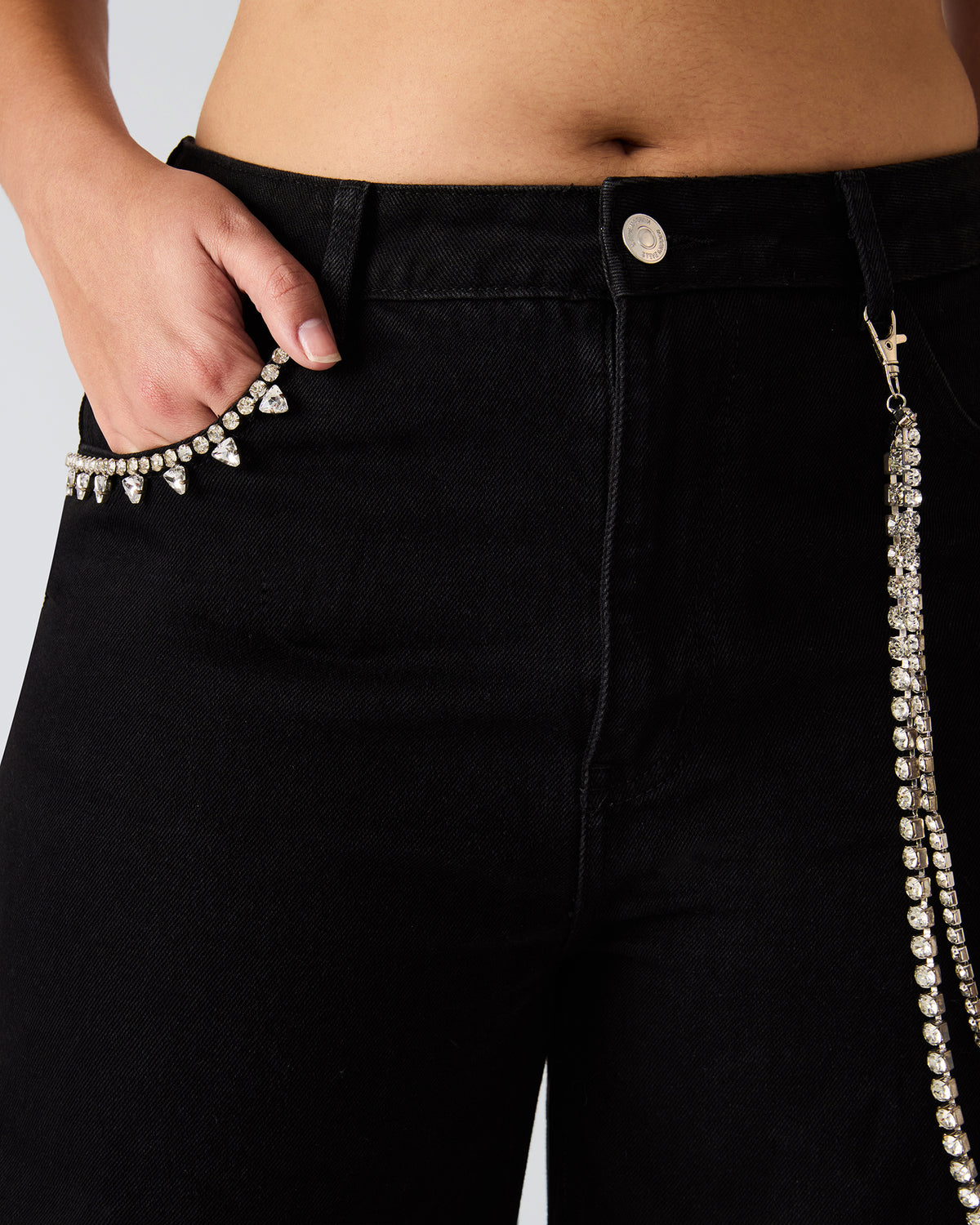 SWIFT Black Wide-Leg Denim Chain Women's Jean